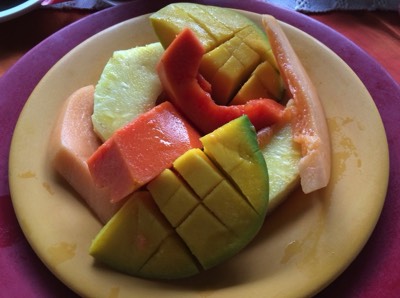  Fruit plate for breakfast 