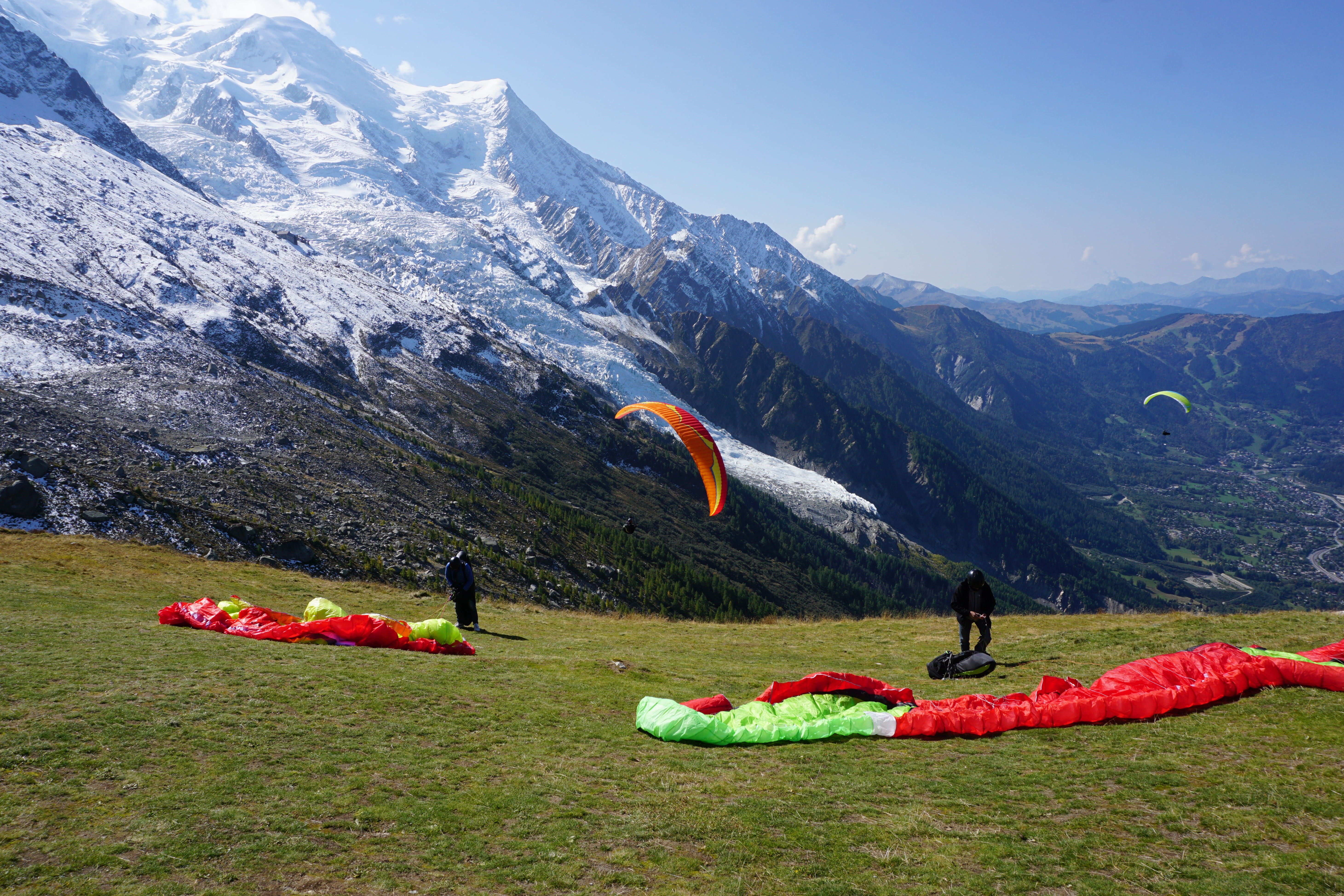 paragliding in Chamonix, France with Paracrane.com